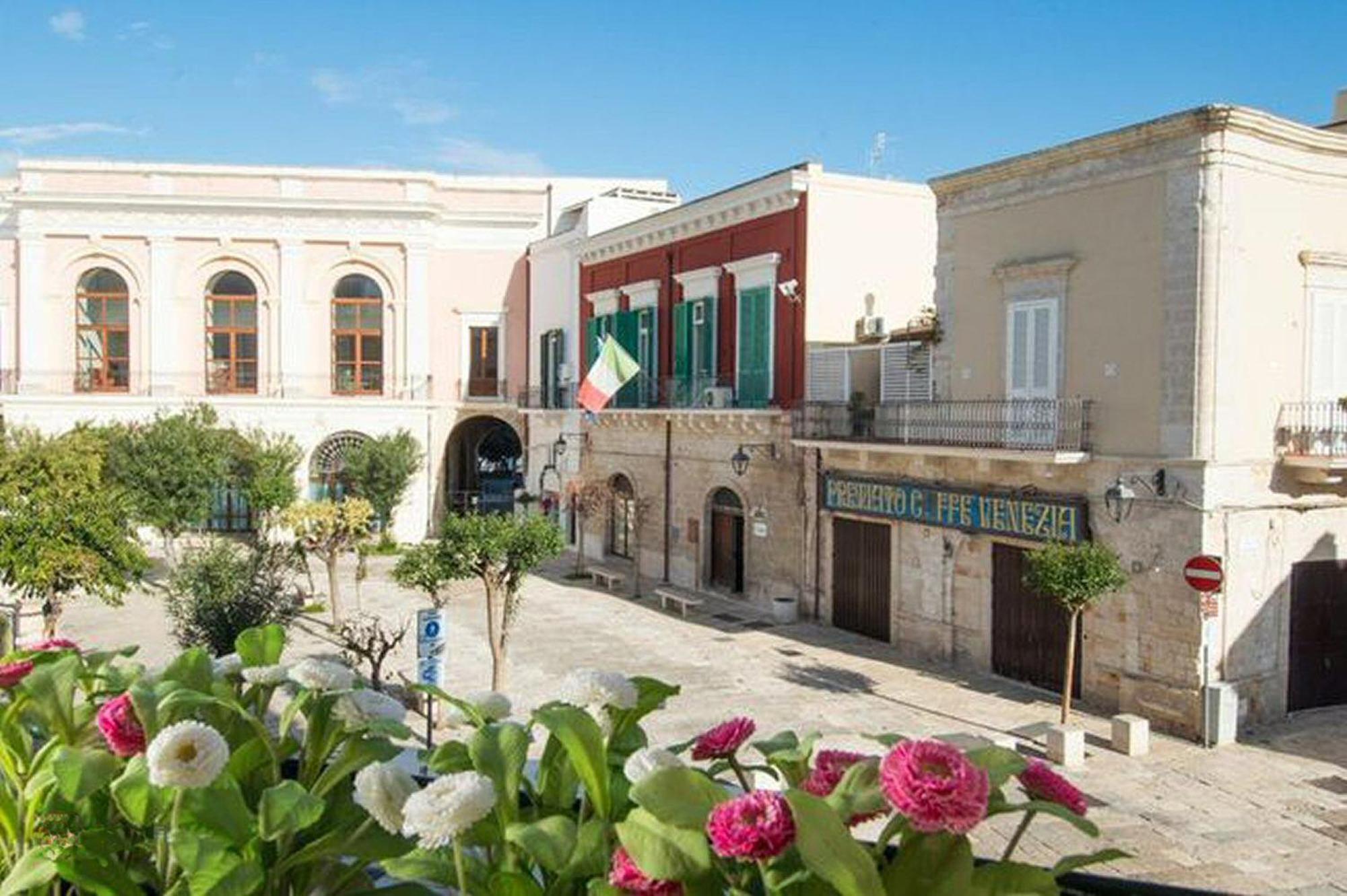 Casadria - Appartamento Nel Centro Storico Vicino Al Mare Монополи Экстерьер фото